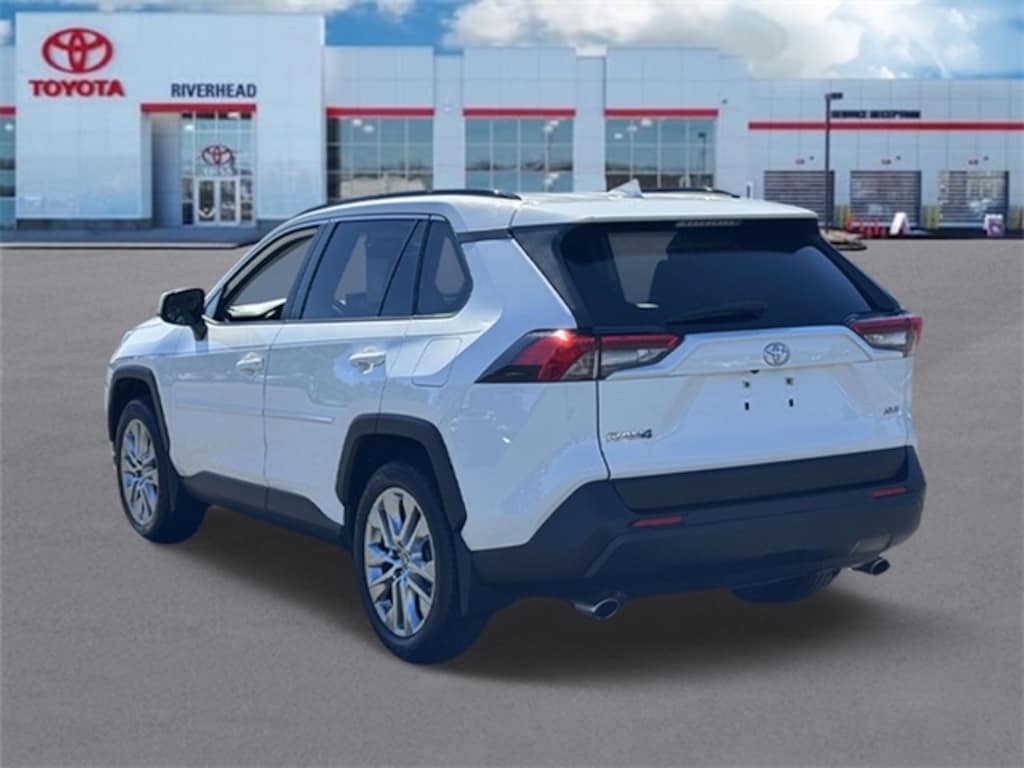 Used 2019 Toyota RAV4 XLE Premium SUV