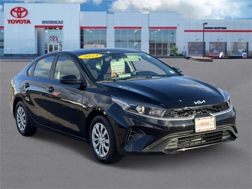 Used 2023 Kia Forte LX Sedan