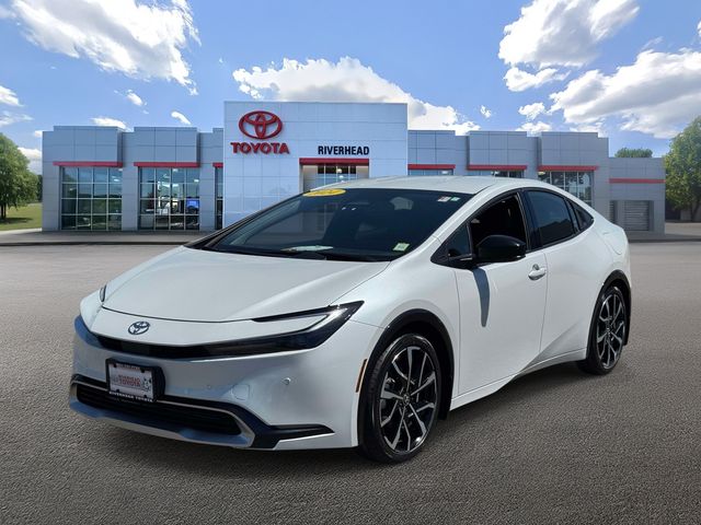 2024 Toyota Prius Prime XSE's photo