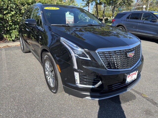 2023 Cadillac XT5 Premium Luxury photo 2