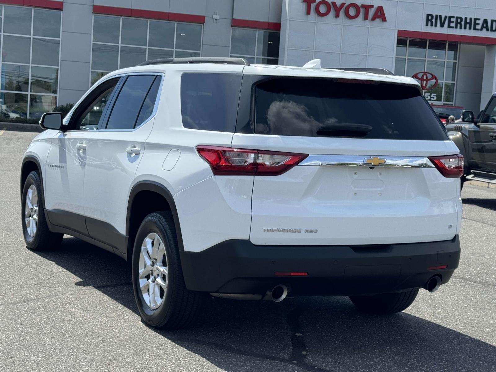 2019 Chevrolet Traverse photo 3