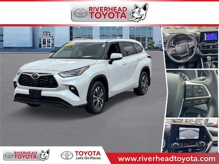 2023 Toyota Highlander Hybrid XLE SUV