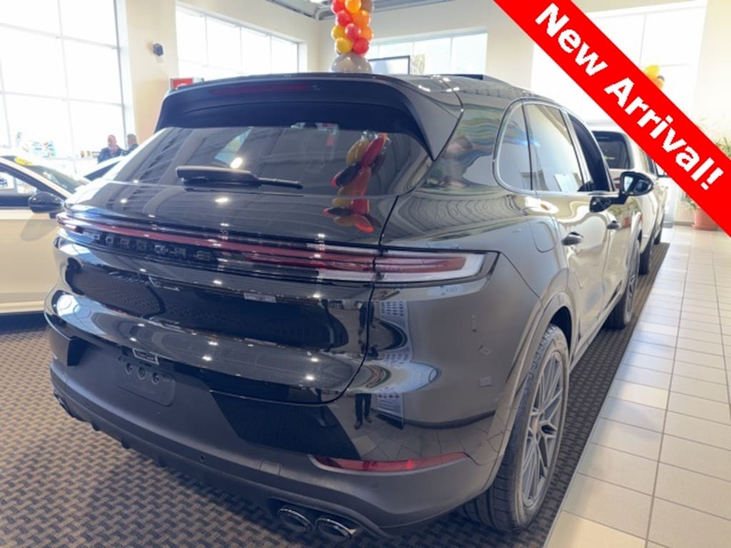 Used 2024 Porsche Cayenne S SUV