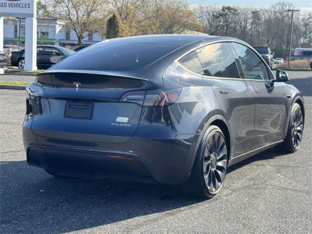 Used 2024 Tesla Model Y Performance SUV
