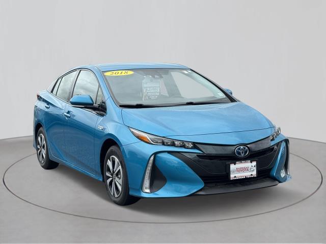2018 Toyota Prius Prime Plus photo 2