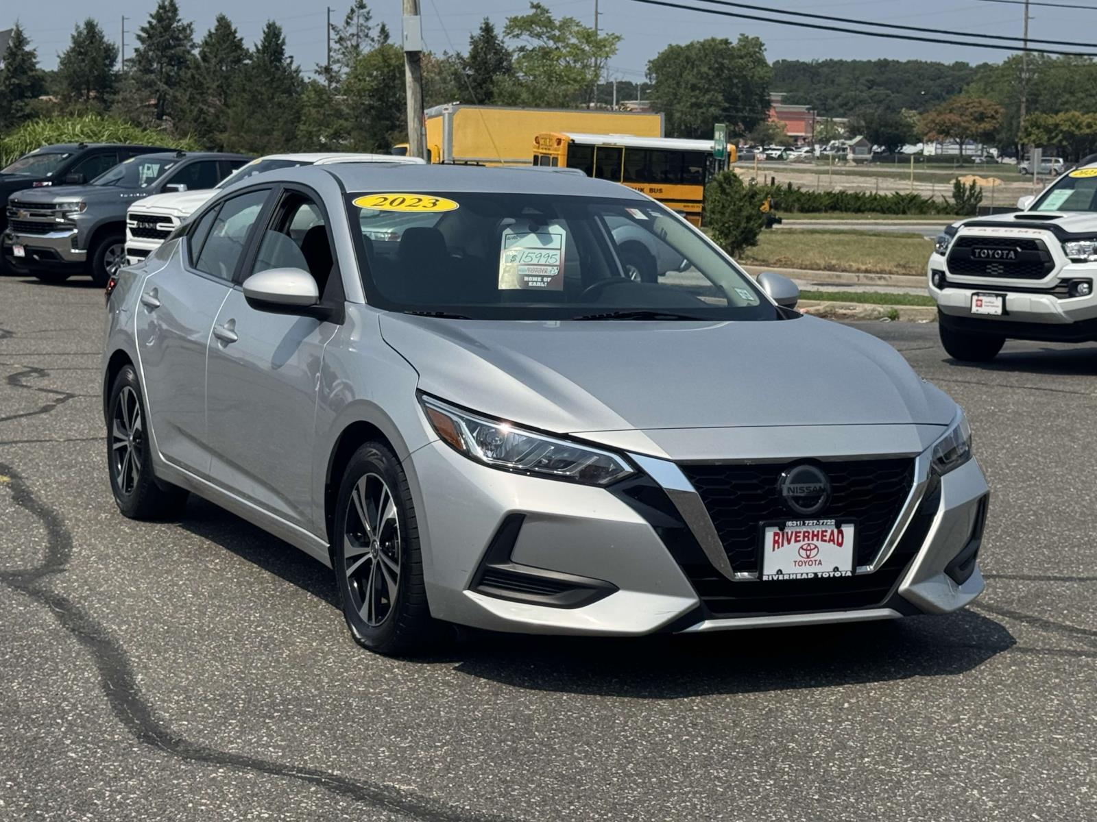 2023 Nissan Sentra SV photo 2