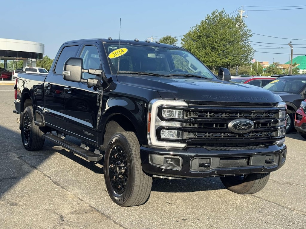 Used 2024 Ford Super Duty F-250 SRW LARIAT 4WD Crew Cab 6.75 Box Crew Cab Pickup