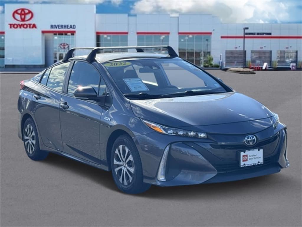 Used 2022 Toyota Prius Prime XLE Hatchback