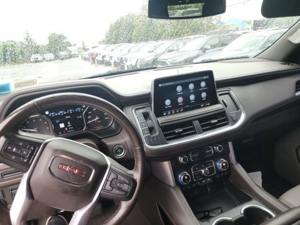 Used 2021 GMC Yukon SLT SUV