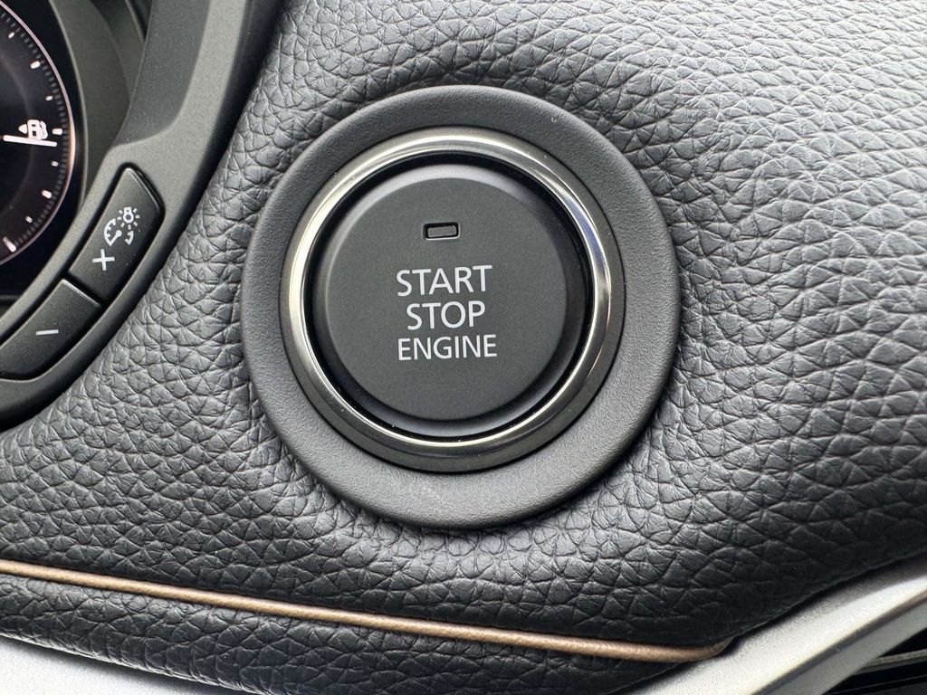 2026 Mazda CX-90 Premium Package - Photo 31
