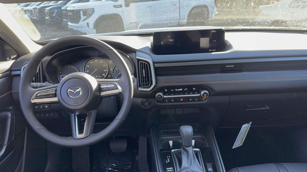 2026 Mazda CX-50 Premium - Photo 13