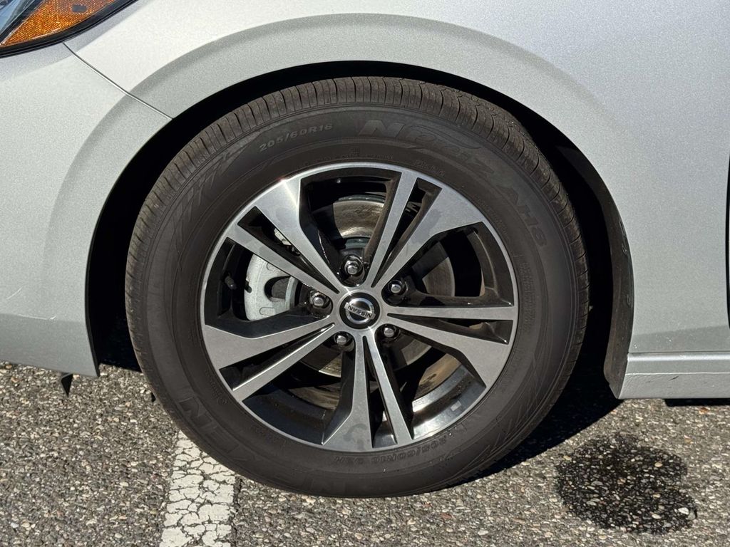 2023 Nissan Sentra SV - Photo 12