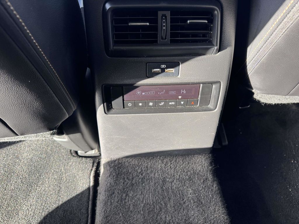 2024 Mazda CX-90 Turbo Select Package - Photo 18