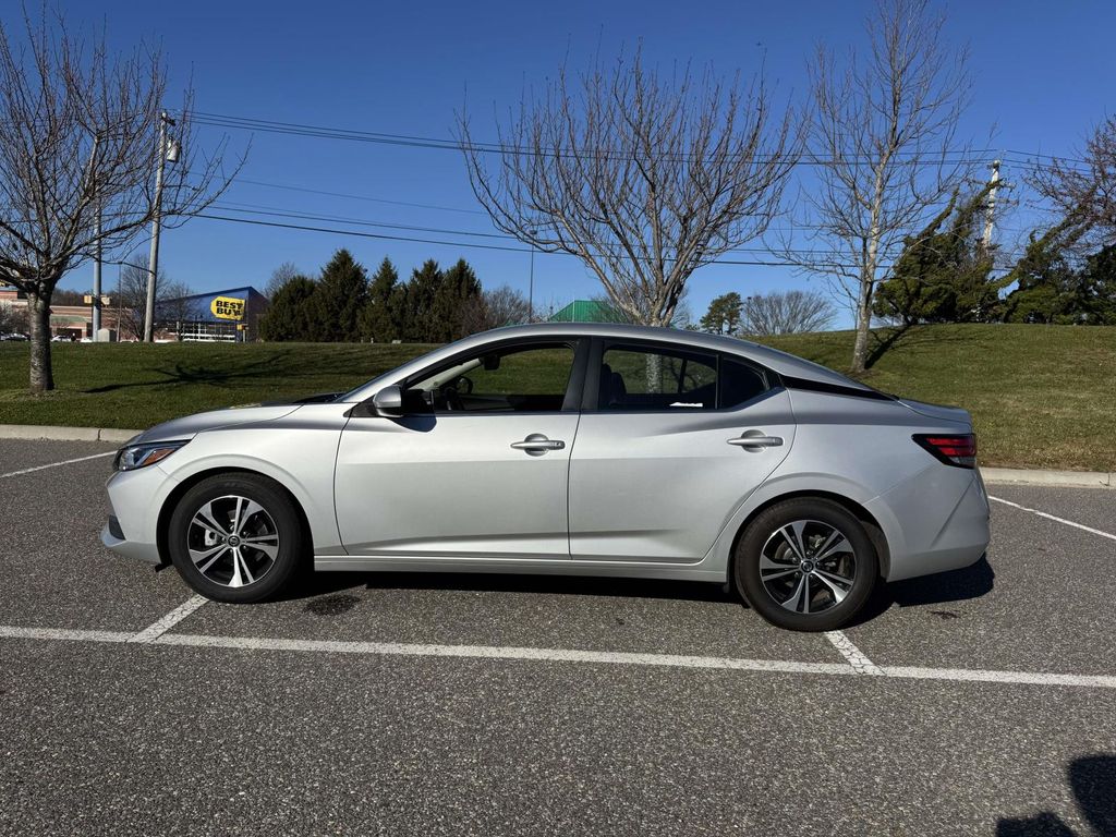 2023 Nissan Sentra SV - Photo 7