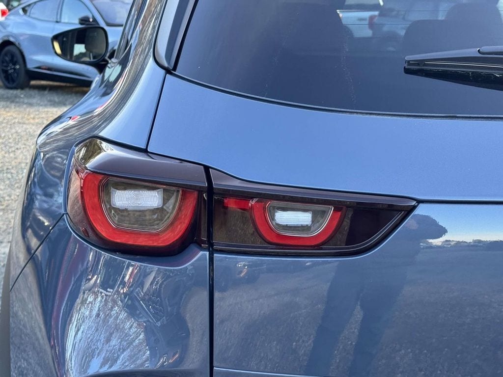 2026 Mazda CX-50 Premium - Photo 9