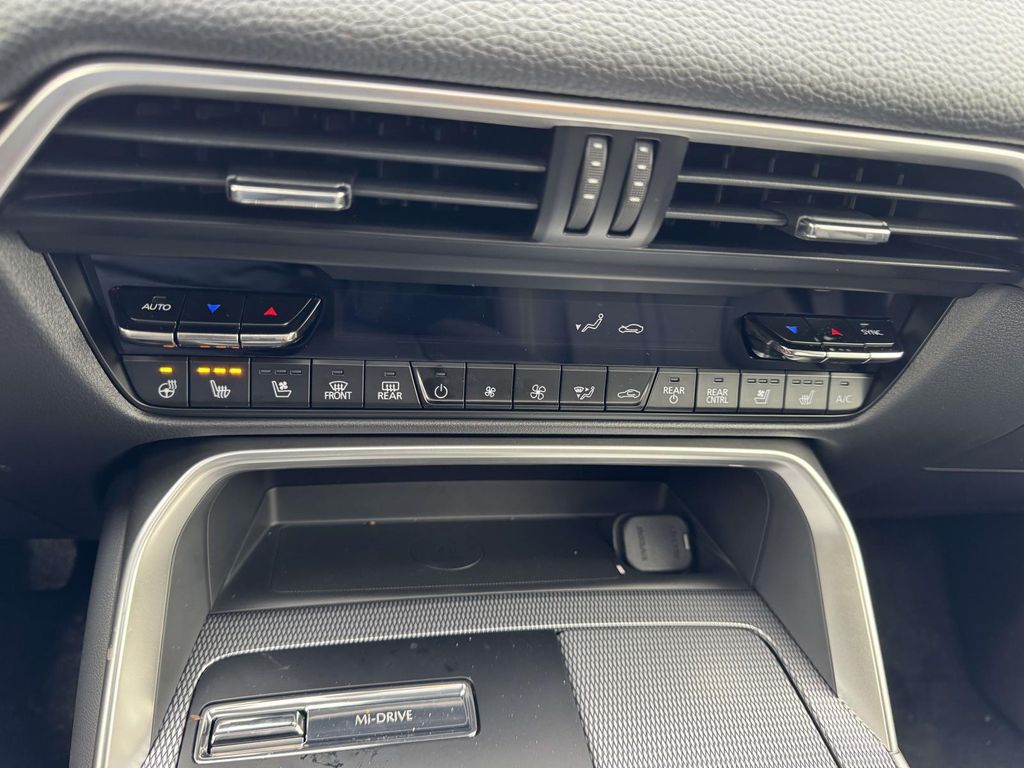 2026 Mazda CX-70 Premium Package - Photo 31
