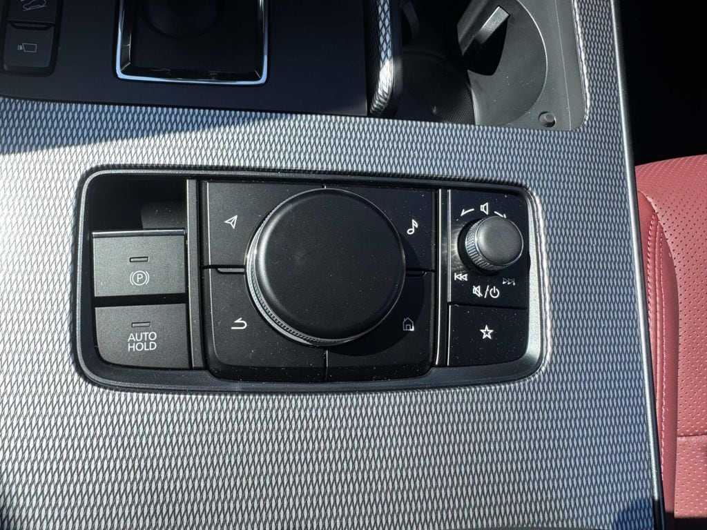 2026 Mazda CX-70 Premium Package - Photo 31