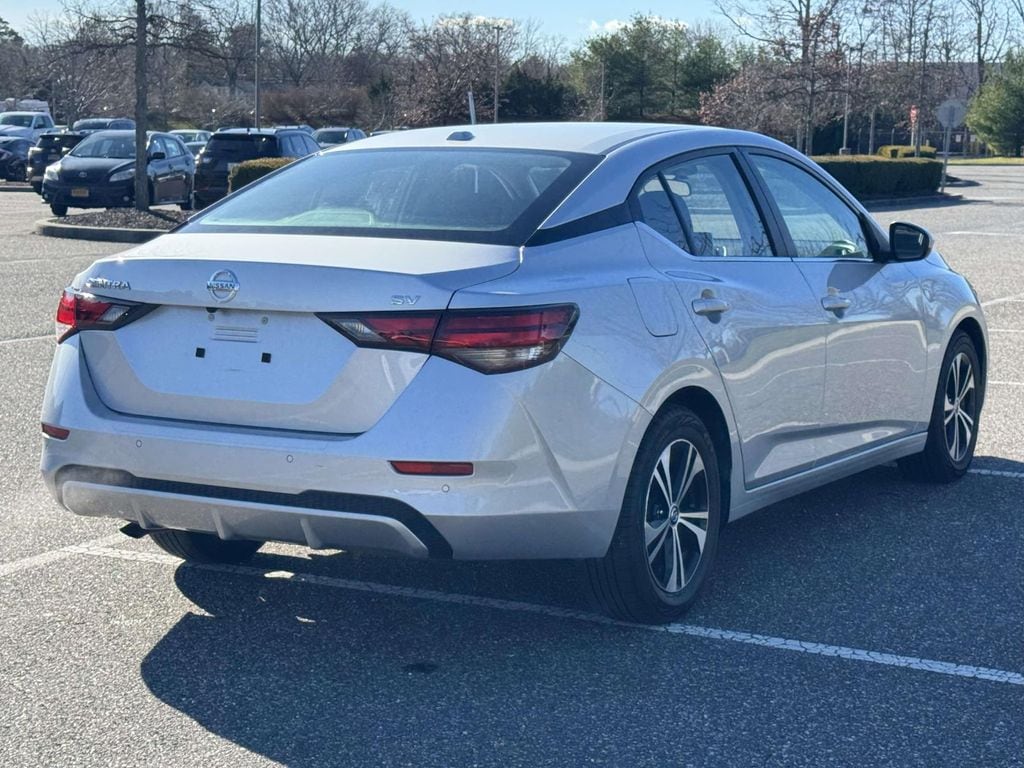 2023 Nissan Sentra SV - Photo 9