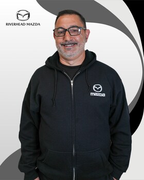 Staff member William Glennerster from ID_a48b72c3f513