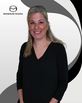 Staff member Jennifer Biglin from ID_22b971bec07d