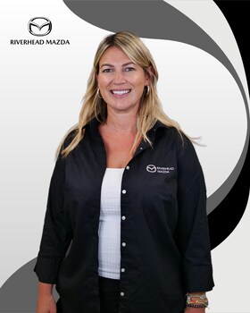 Staff member Sonya Lucki from ID_a881904c022b