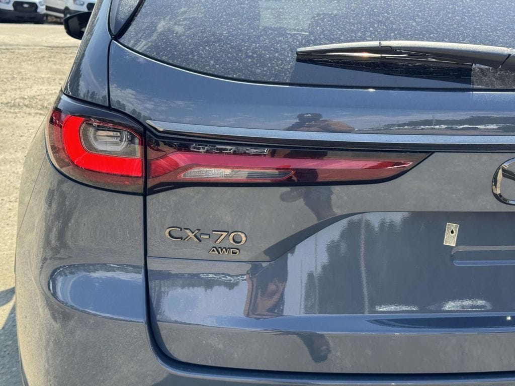 2026 Mazda CX-70 Premium Package - Photo 10
