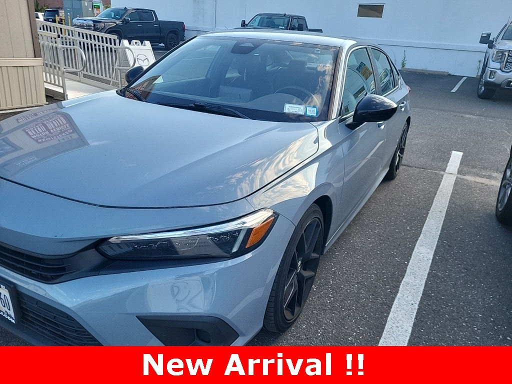 Used 2022 Honda Civic Sport with VIN 2HGFE2F52NH534146 for sale in Riverhead, NY