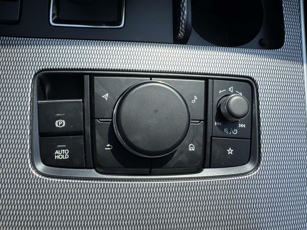2026 Mazda CX-70 Premium Package - Photo 30