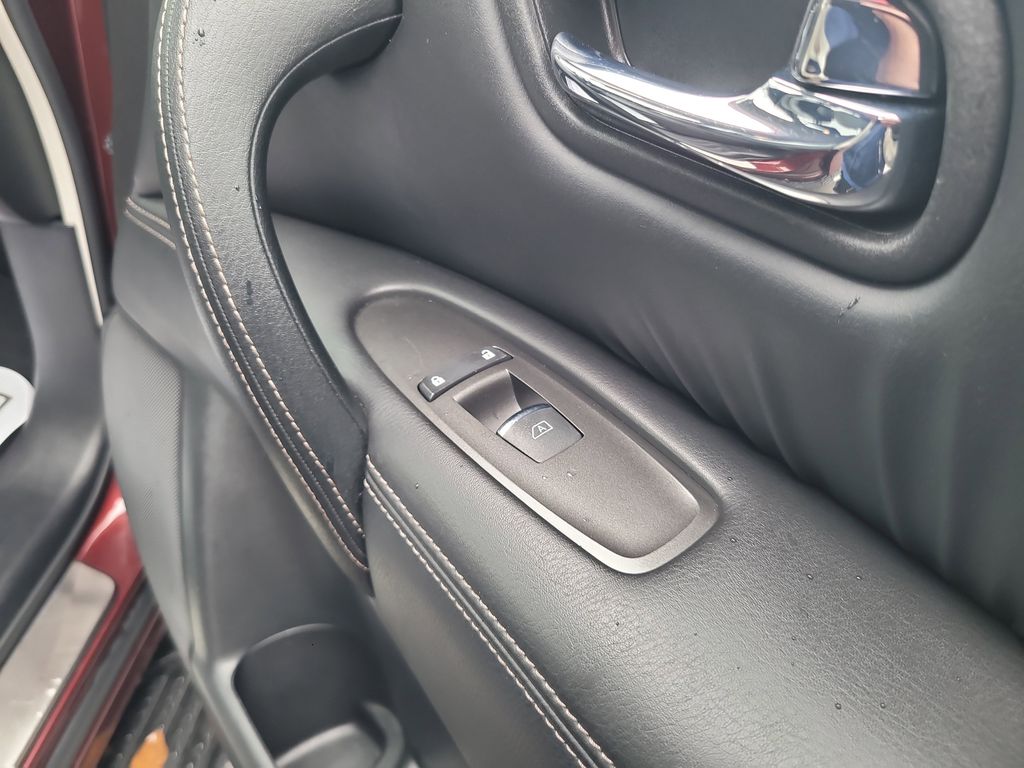 2023 Nissan Armada Platinum - Photo 31
