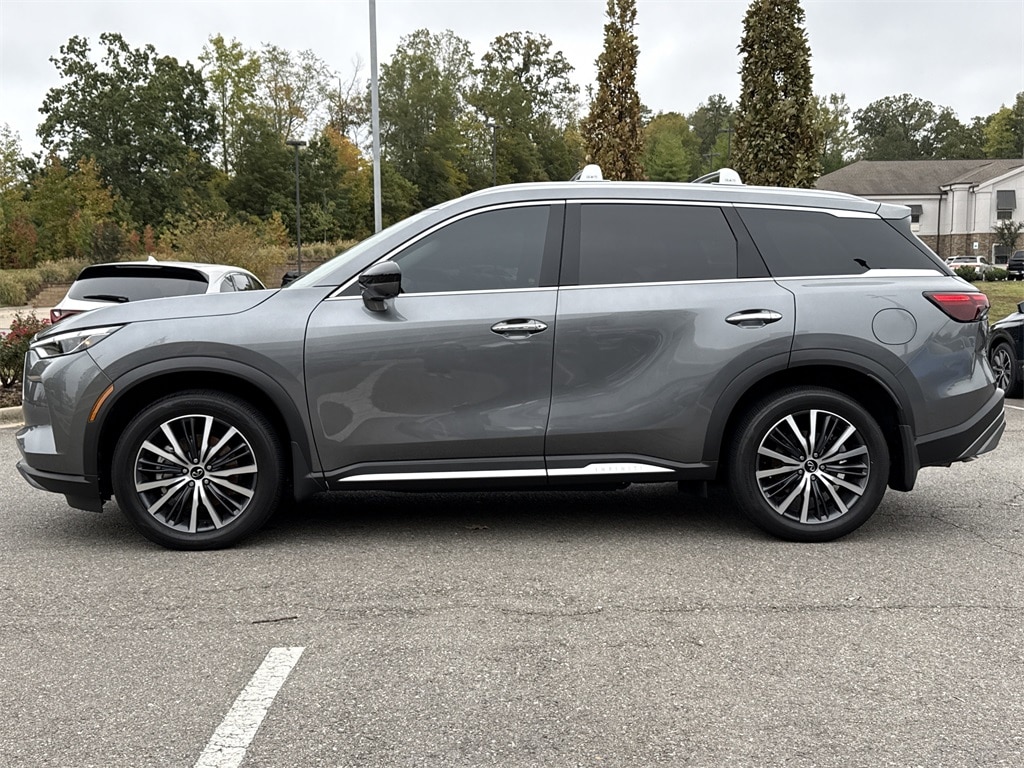 Used 2025 INFINITI QX60 SENSORY SUV
