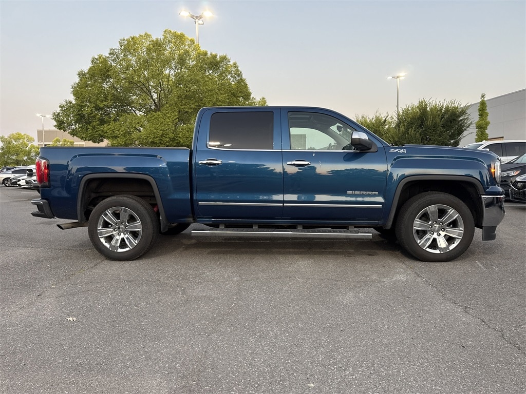 Used 2018 GMC Sierra 1500 SLT with VIN 3GTU2NEJ3JG467291 for sale in Little Rock