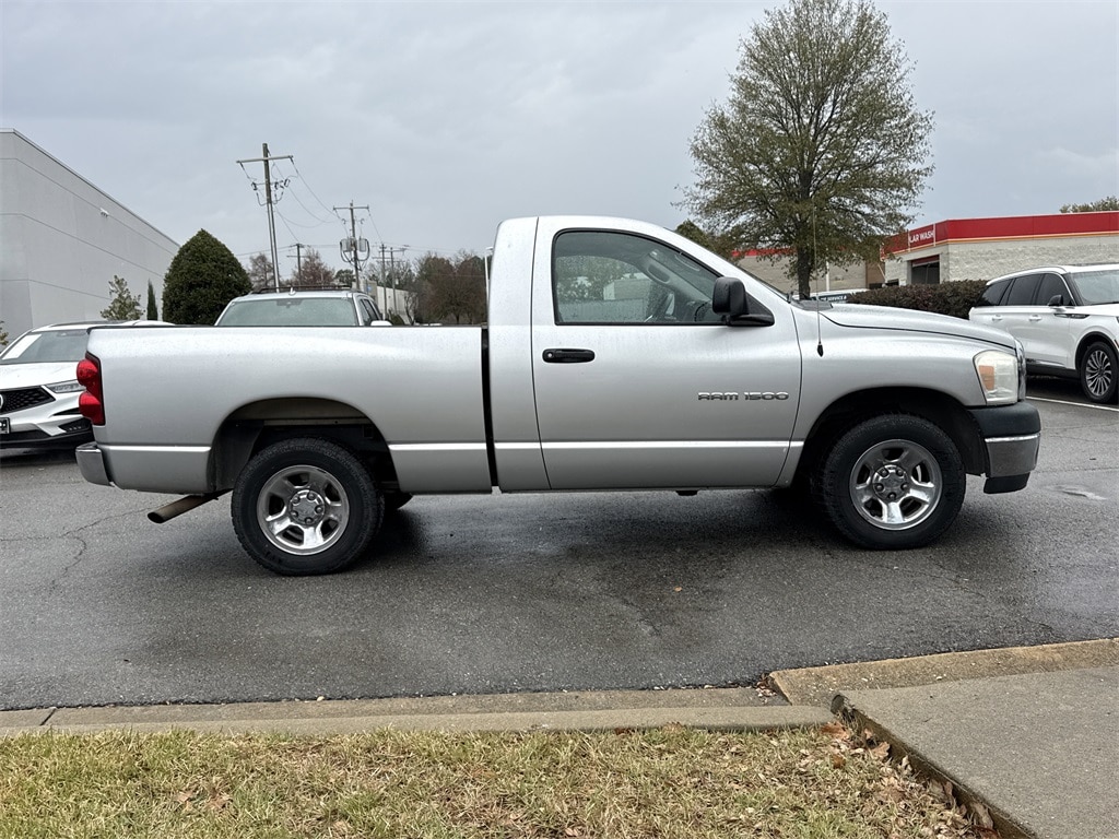 Used 2007 Dodge Ram 1500 Pickup ST with VIN 1D7HA16K17J586040 for sale in Little Rock