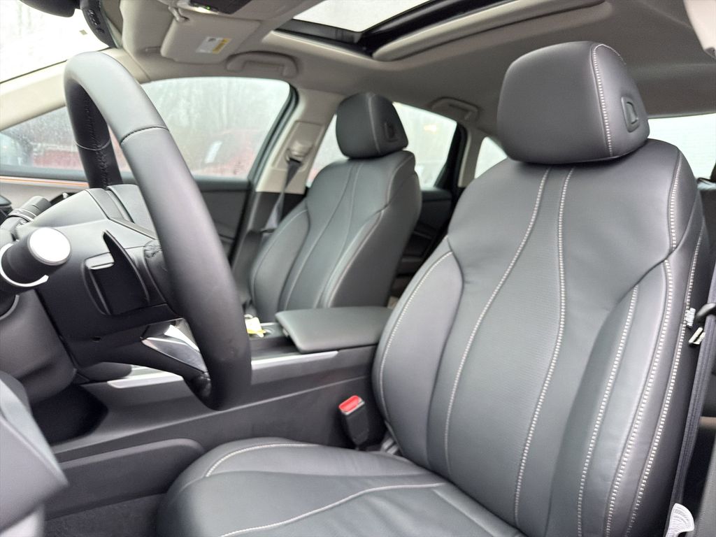 2025 Acura TLX 12
