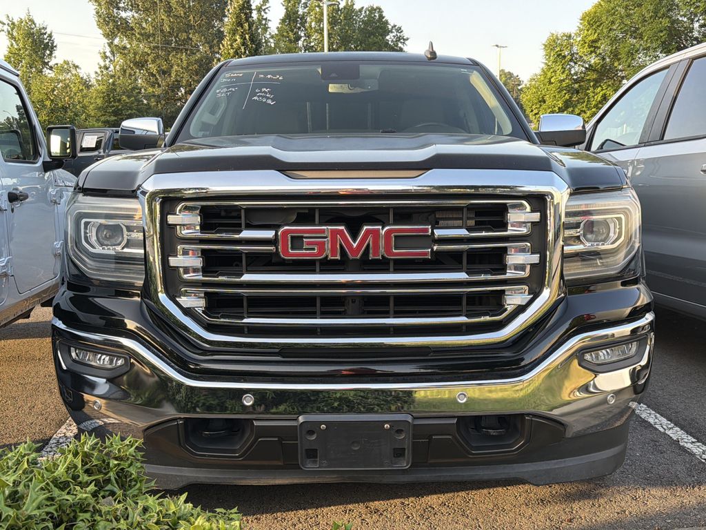 Used 2018 GMC Sierra 1500 SLT with VIN 3GTU2NEC5JG569466 for sale in Little Rock