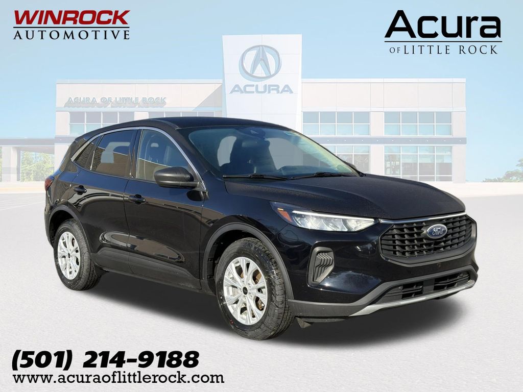 2023 Ford Escape
