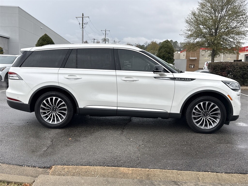 2020 Lincoln Aviator Reserve photo 2