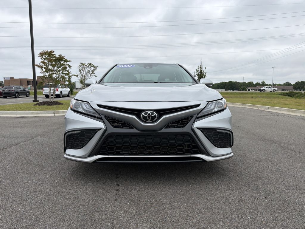 2022 Toyota Camry XSE - Photo 8