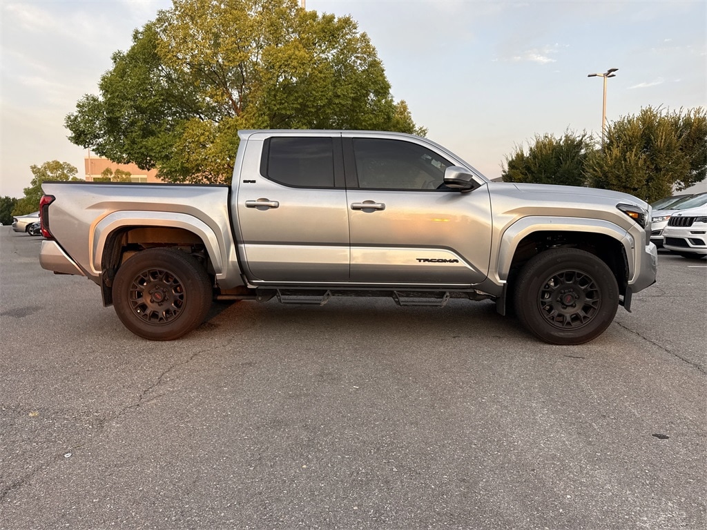 Used 2024 Toyota Tacoma SR5 with VIN 3TMKB5FN7RM008528 for sale in Little Rock