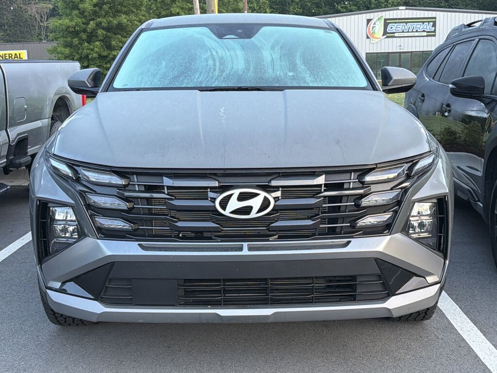 Used 2026 Hyundai Tucson SE SUV
