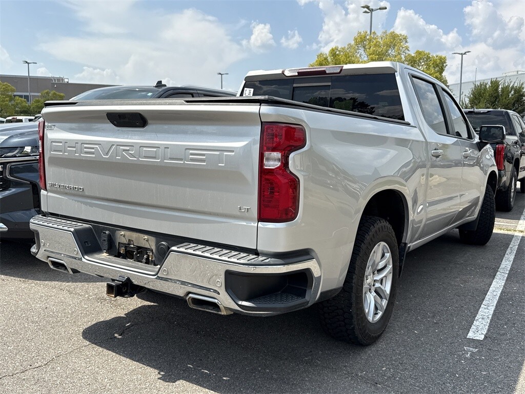 2019 Chevrolet Silverado 1500 LT photo 3