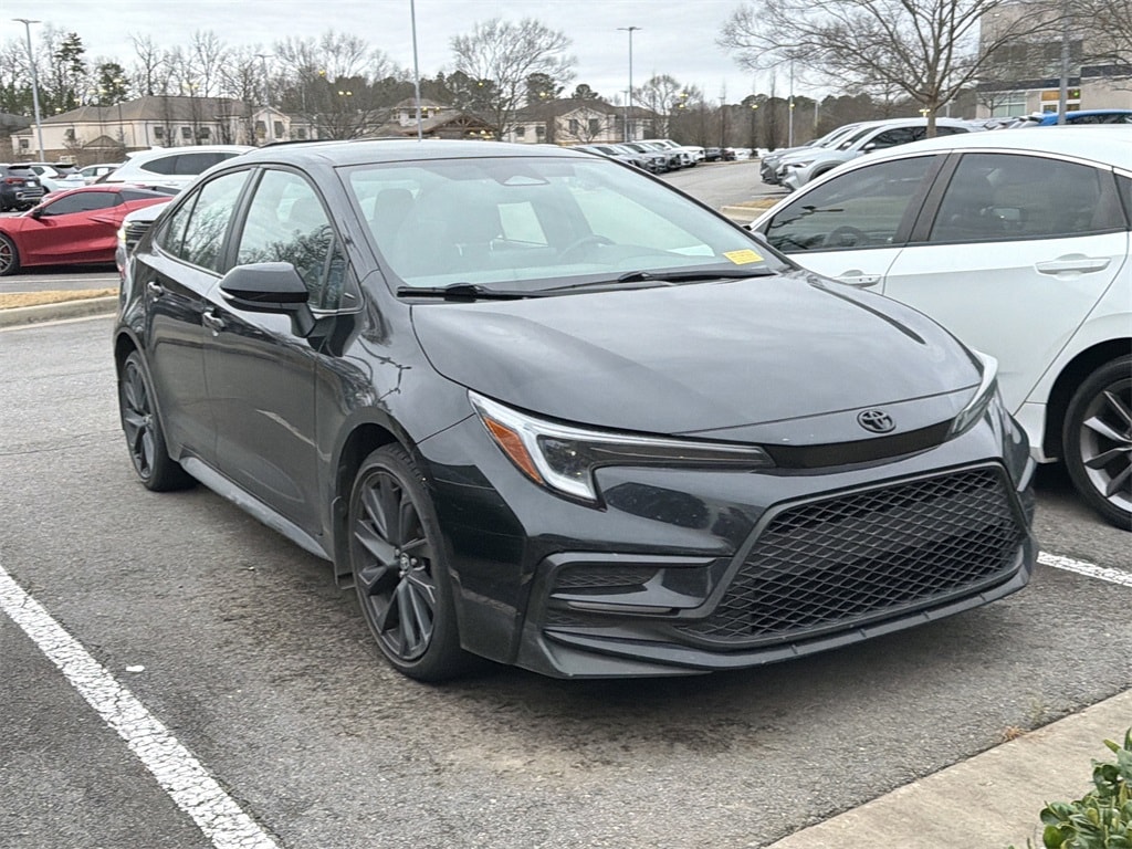 Used 2024 Toyota Corolla SE Sedan
