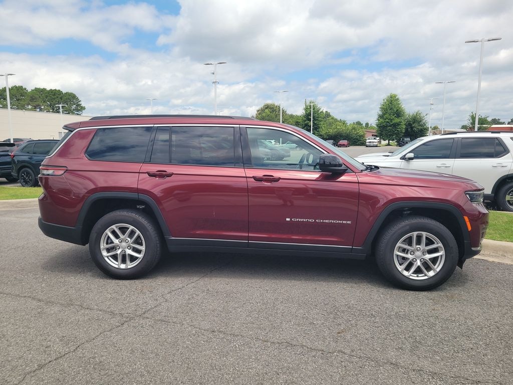Used 2025 Jeep Grand Cherokee L Laredo SUV