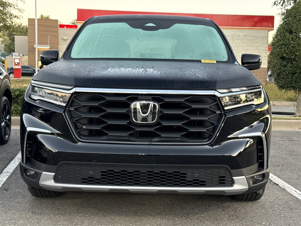 2023 Honda Pilot EX-L photo 2