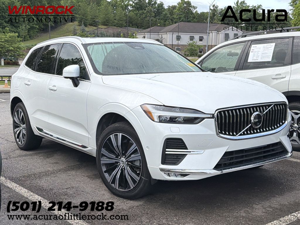 2023 Volvo XC60 B6 Ultimate Bright Theme AWD's photo