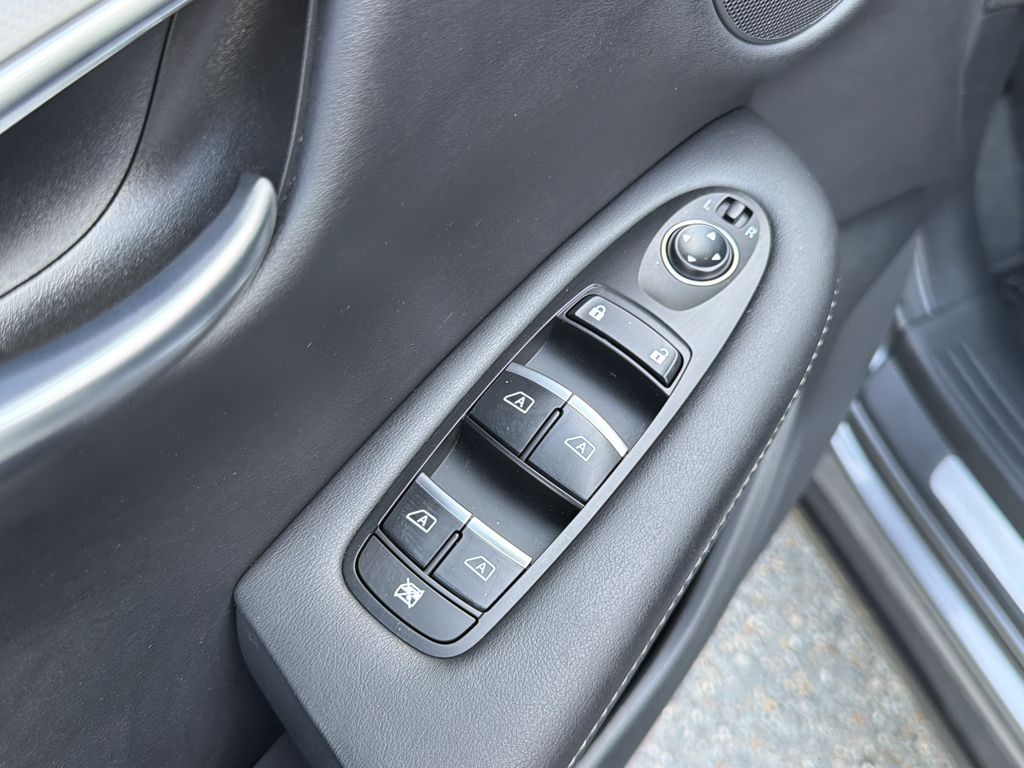 2025 INFINITI QX50 Pure - Photo 29
