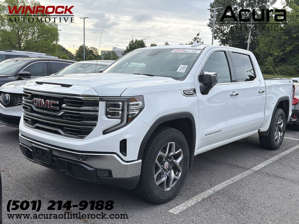 2025 GMC Sierra 4WD Crew Cab Short Box SLT's photo