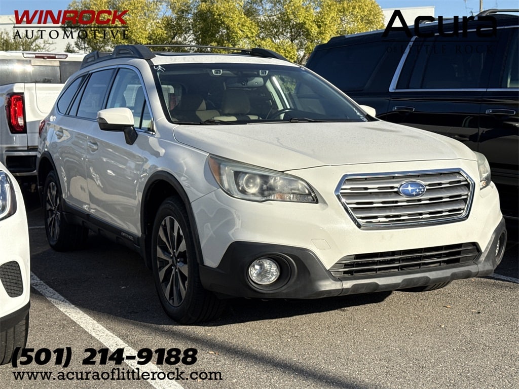 Used 2015 Subaru Outback 2.5i Limited w/Moonroof/KeylessAccess/Nav/EyeSight SUV