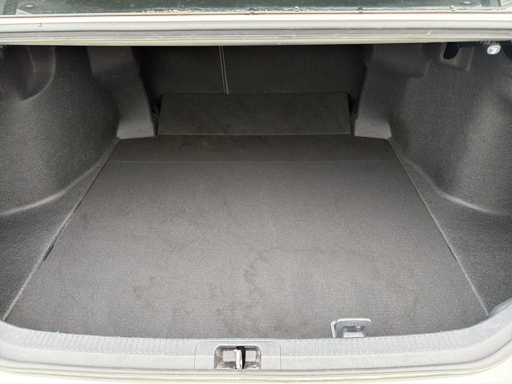 2022 Toyota Camry XSE - Photo 20
