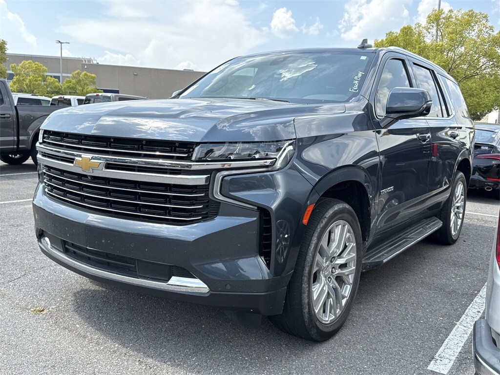 2021 Chevrolet Tahoe LT photo 3