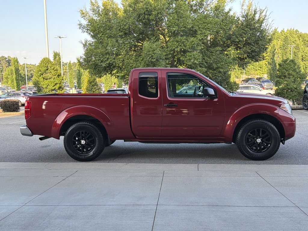 2016 Nissan Frontier 2